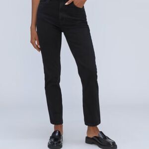 Everlane the Original Cheeky Jean Crop in Black